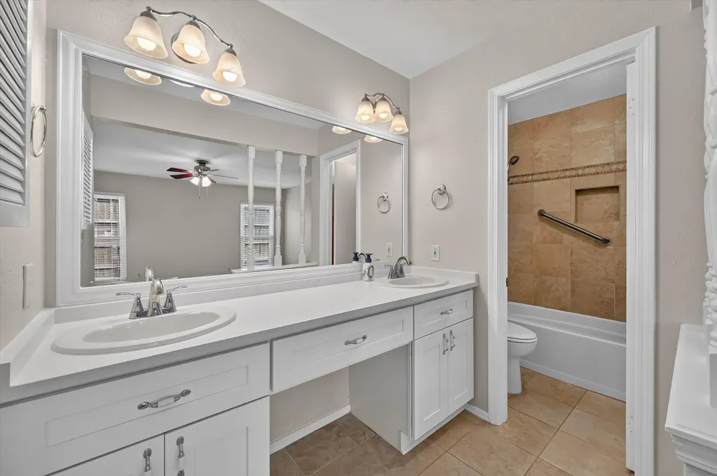 2801 Stratford Lane Flower Mound TX 75028