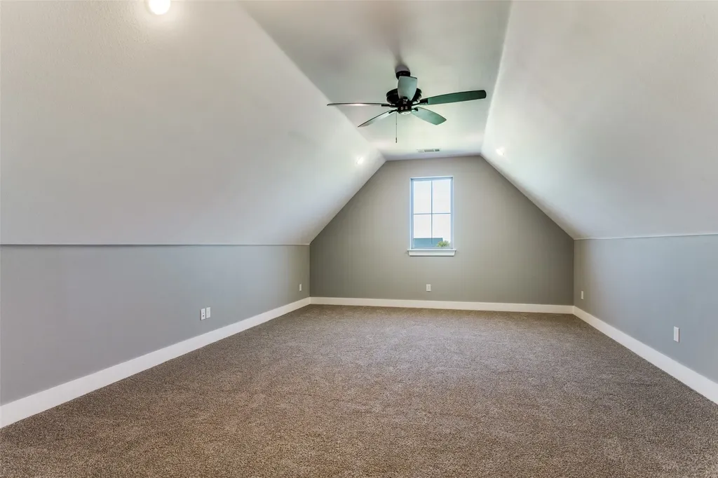 560 Aermotor Loop Weatherford TX 76085