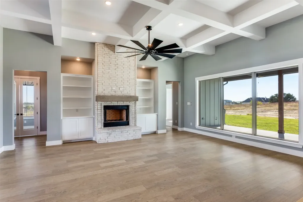 560 Aermotor Loop Weatherford TX 76085