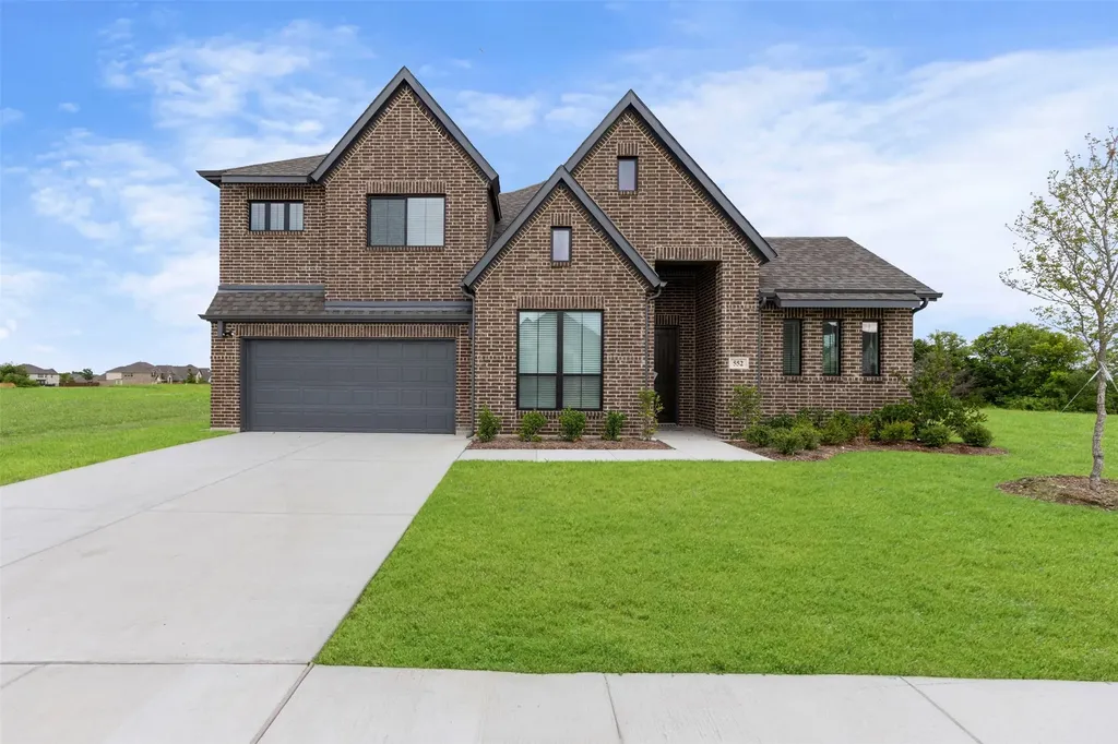 552 Holiday Avenue Waxahachie TX 75165