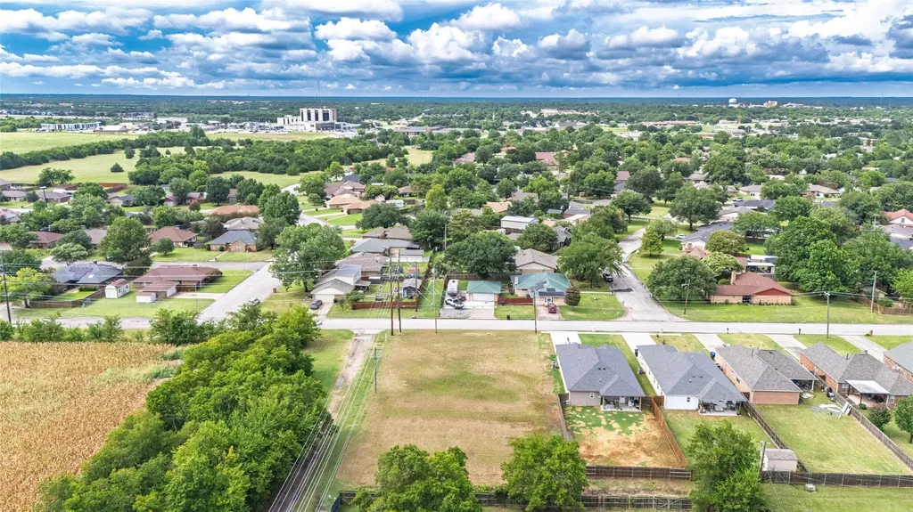 3625 & 3635 Shelby Avenue Greenville TX 75402