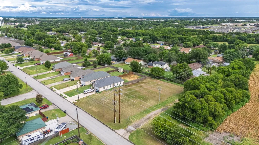 3625 & 3635 Shelby Avenue Greenville TX 75402