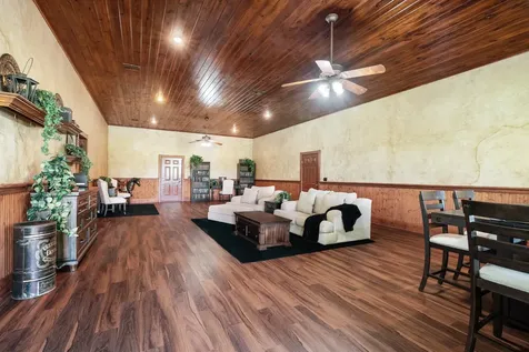 5500 Farm To Market 195 Paris TX 75462
