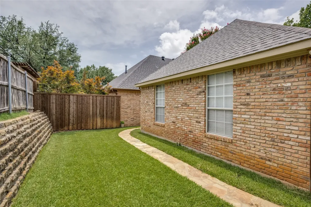 1105 Ellison Park Circle Denton TX 76205