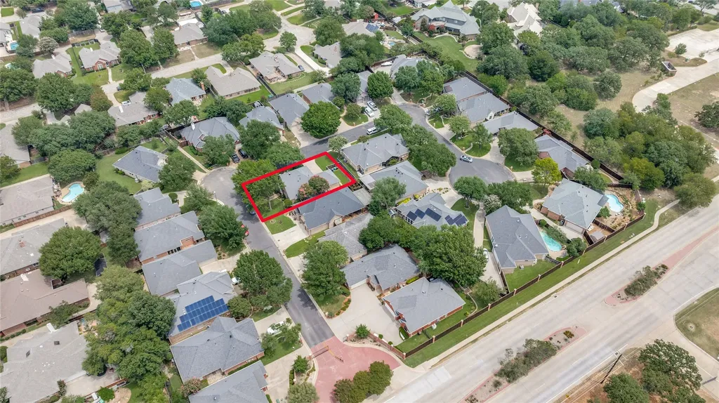 1105 Ellison Park Circle Denton TX 76205