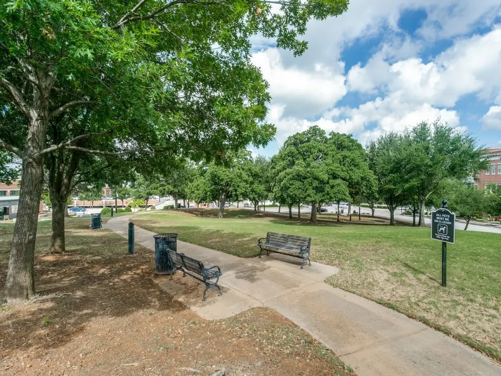 1579 Main Street Southlake TX 76092