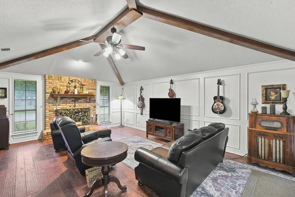 115 Redman Lane Waxahachie TX 75165