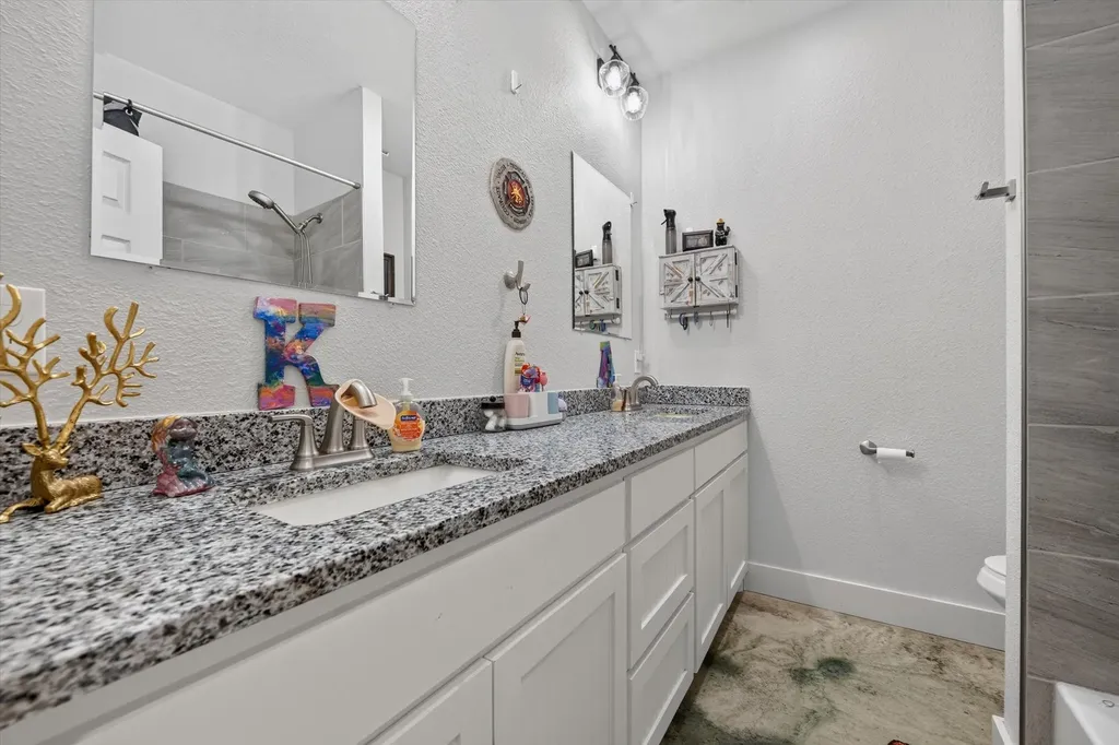 223 Julian Lane Poolville TX 76487