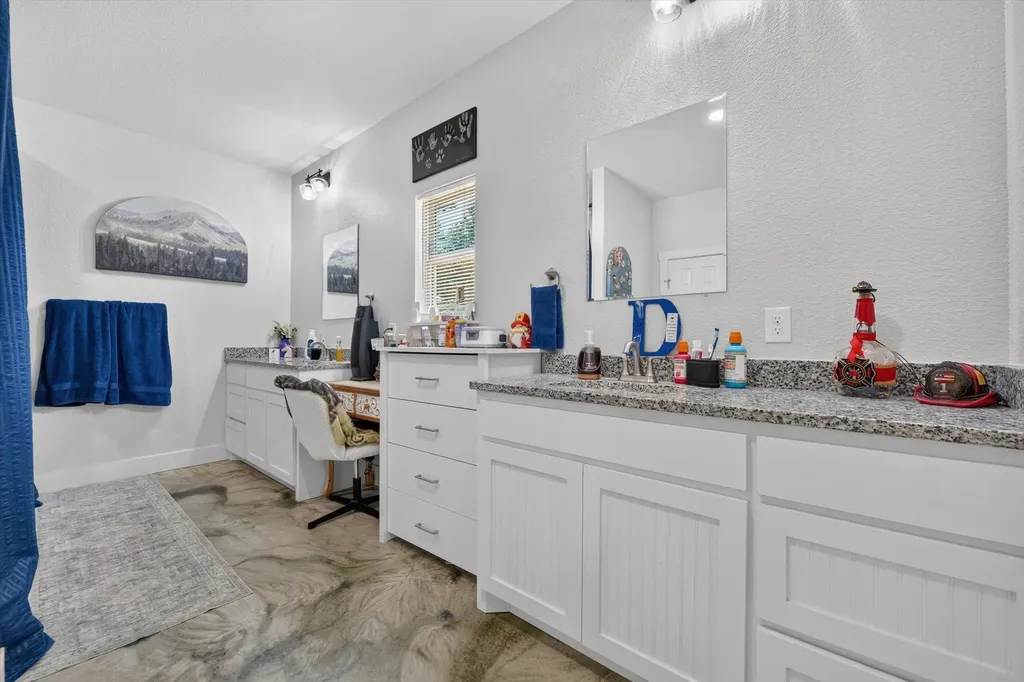 223 Julian Lane Poolville TX 76487