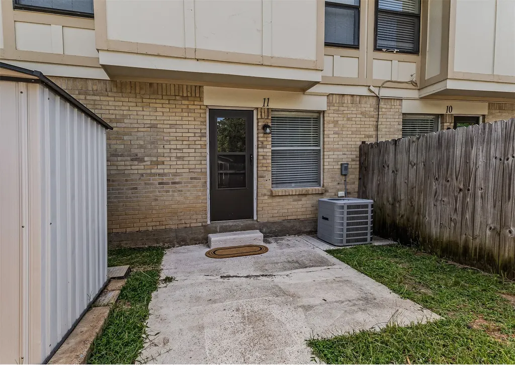 1905 W Morton Street Denison TX 75020