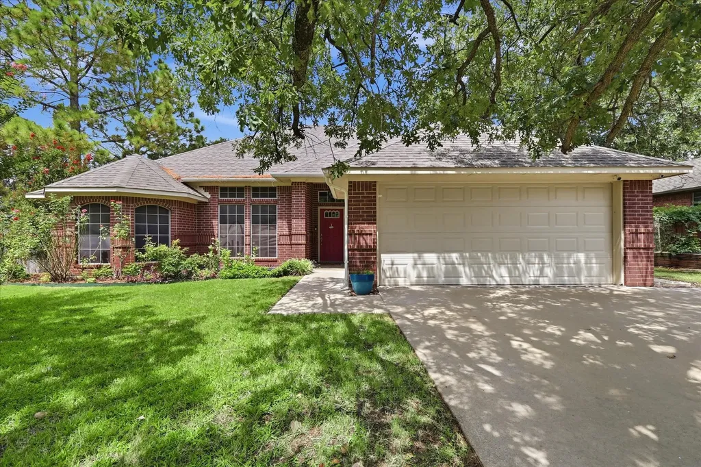 2125 Millwood Drive Corinth TX 76210