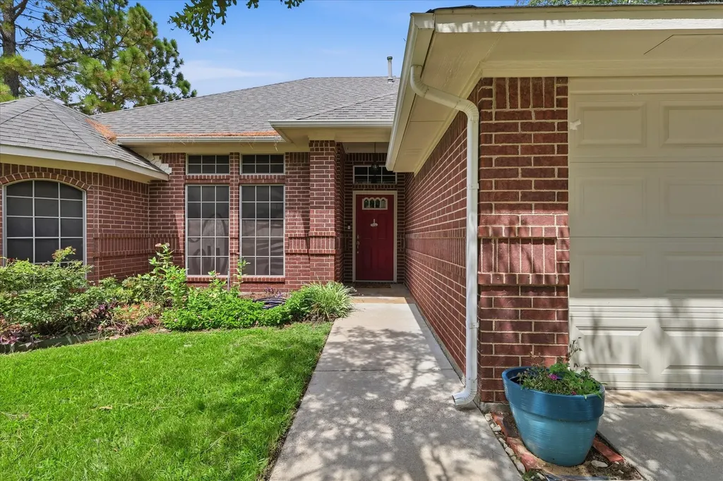 2125 Millwood Drive Corinth TX 76210