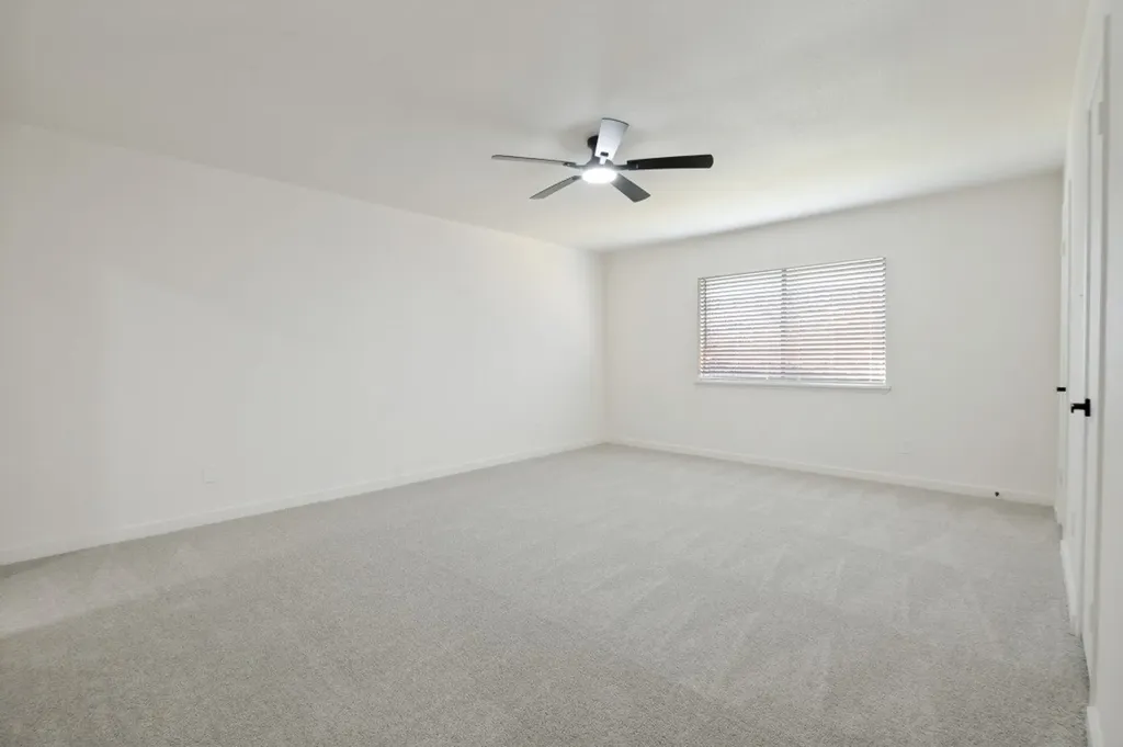 1910 Rambling Ridge Lane Carrollton TX 75007