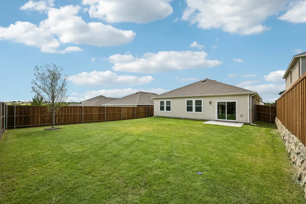 1417 Elliott Road Howe TX 75459