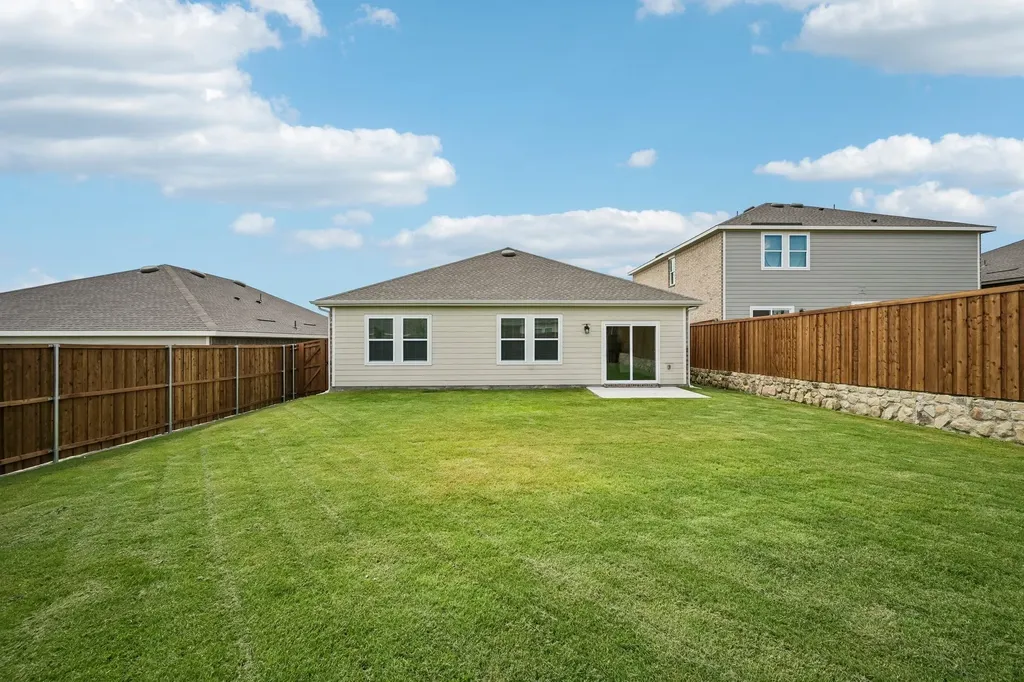 1417 Elliott Road Howe TX 75459