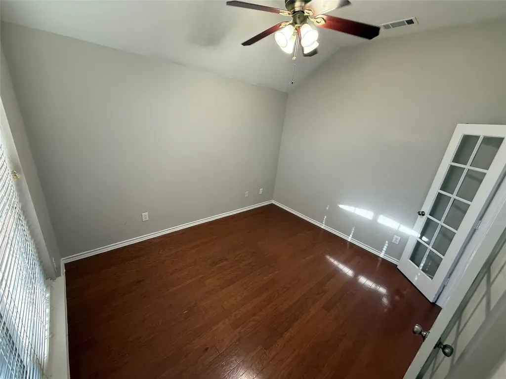 9220 Water Oak Drive Arlington TX 76002