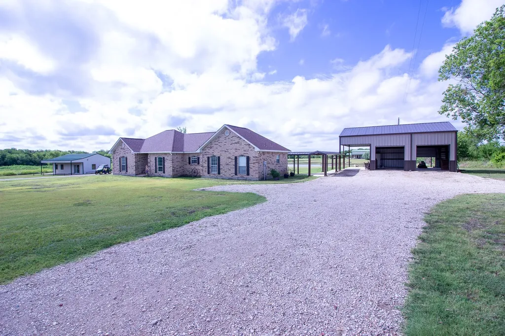 14720 Fm 2860 Kaufman TX 75142