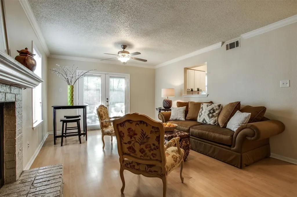 5322 Columbia Avenue Dallas TX 75214