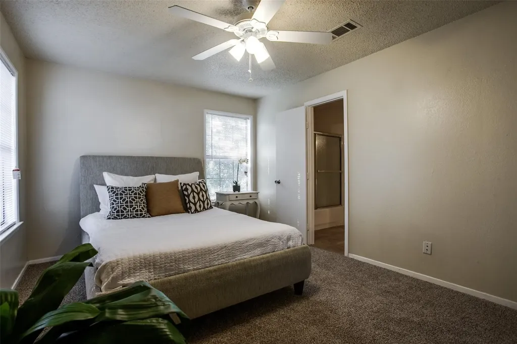 5322 Columbia Avenue Dallas TX 75214