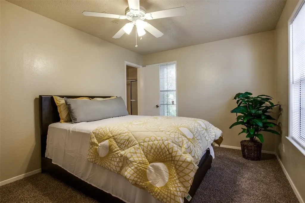 5322 Columbia Avenue Dallas TX 75214