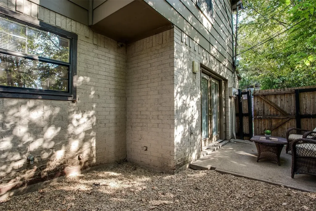 5322 Columbia Avenue Dallas TX 75214