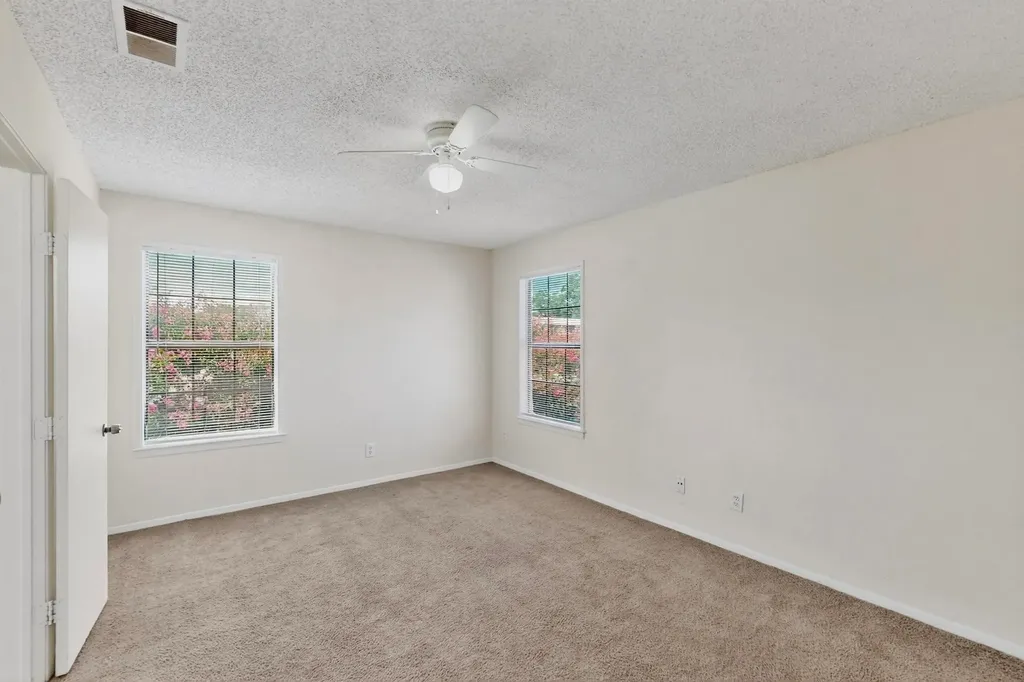5322 Columbia Avenue Dallas TX 75214