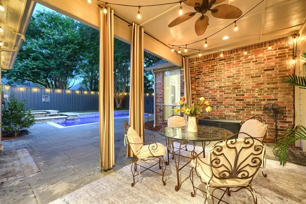 3406 Oakleaf Lane Richardson TX 75082
