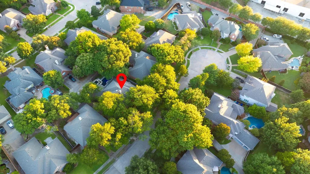 3406 Oakleaf Lane Richardson TX 75082