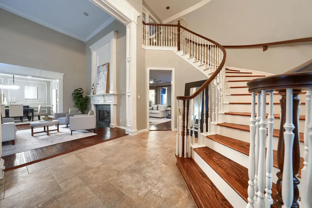 3406 Oakleaf Lane Richardson TX 75082