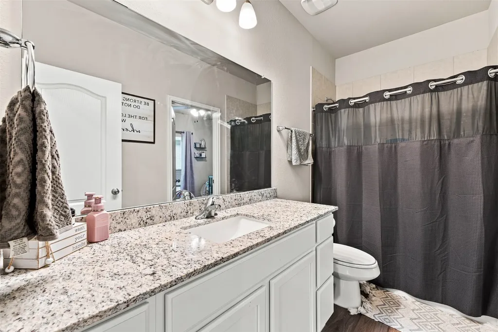 11117 Solar Street Lorena TX 76655