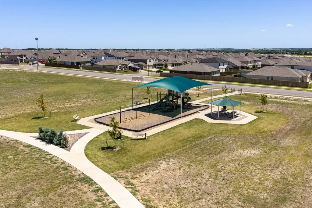 11117 Solar Street Lorena TX 76655