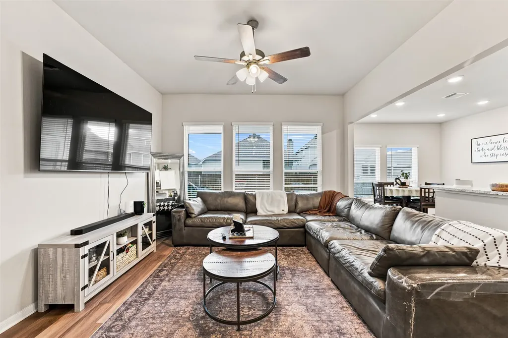 11117 Solar Street Lorena TX 76655