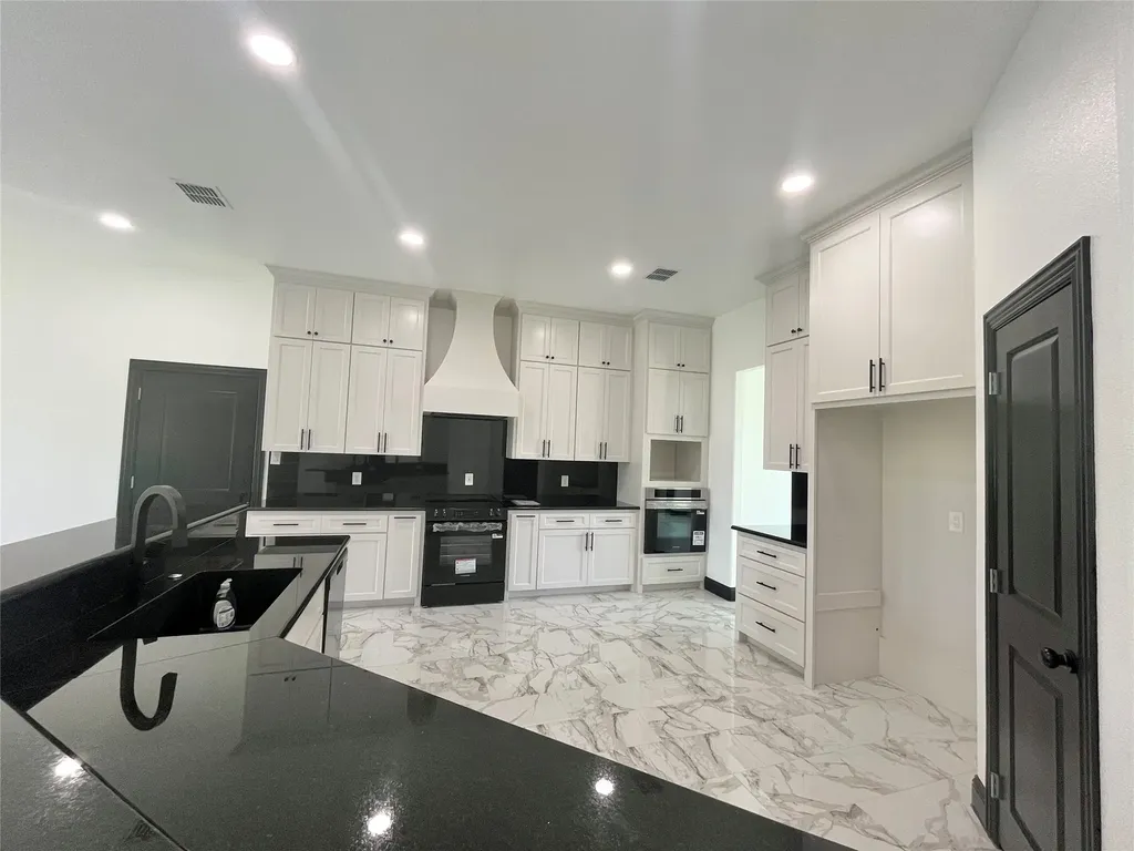 127 Valley Meadows Drive Springtown TX 76082