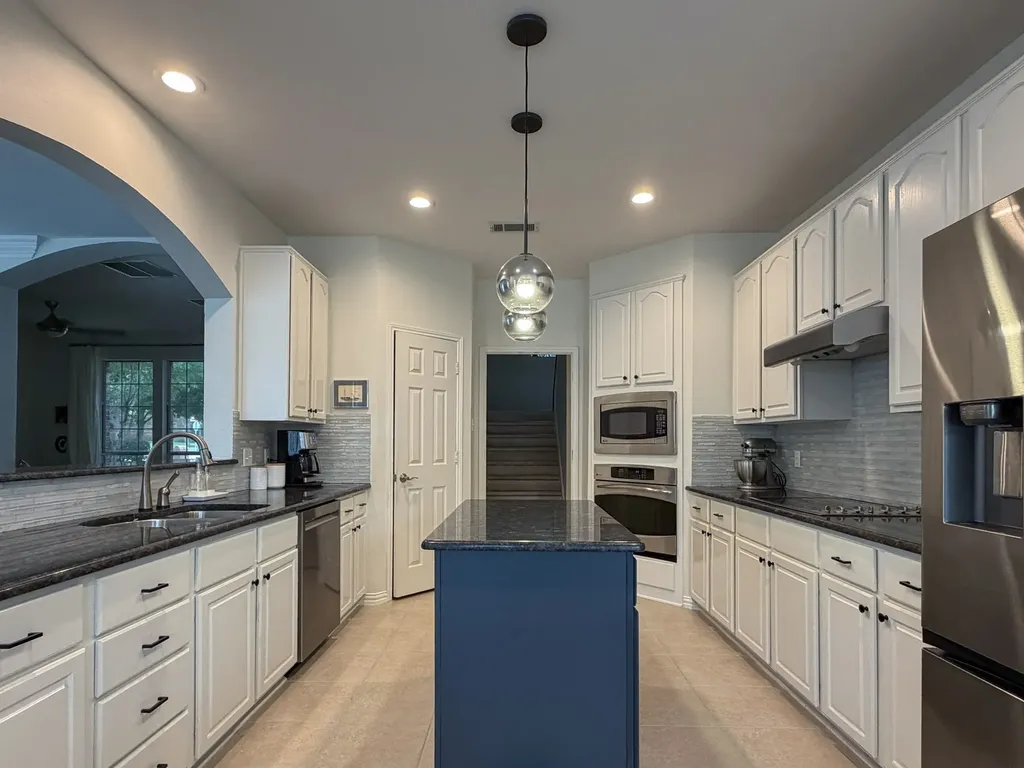 2400 Clearwood Lane Flower Mound TX 75028
