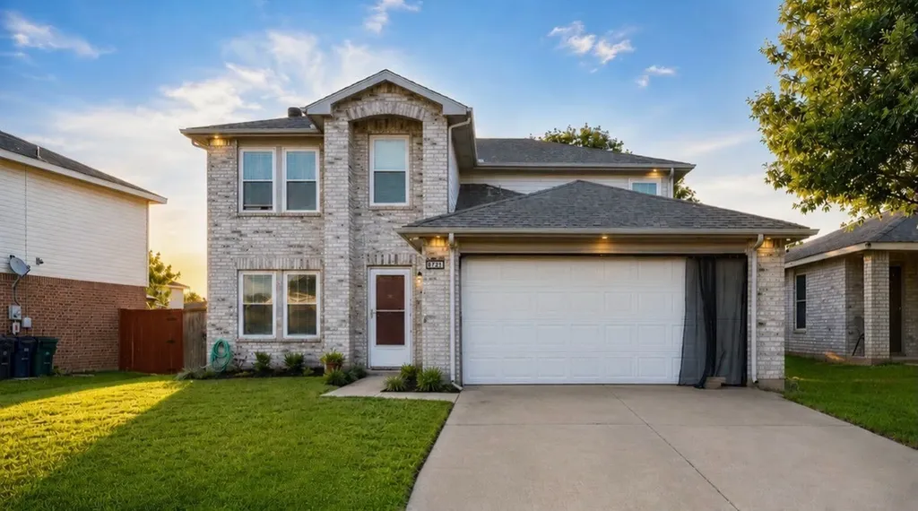 8721 Hunters Trail Fort Worth TX 76123