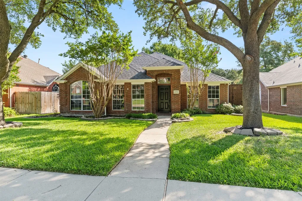 6721 Misty Hollow Drive Plano TX 75024