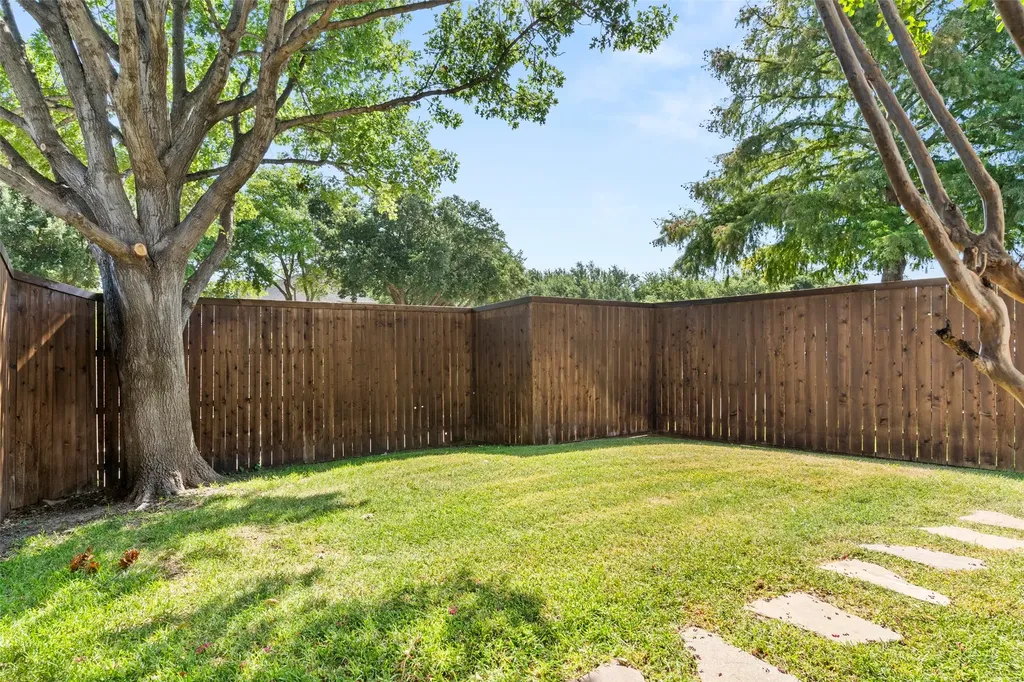 6721 Misty Hollow Drive Plano TX 75024