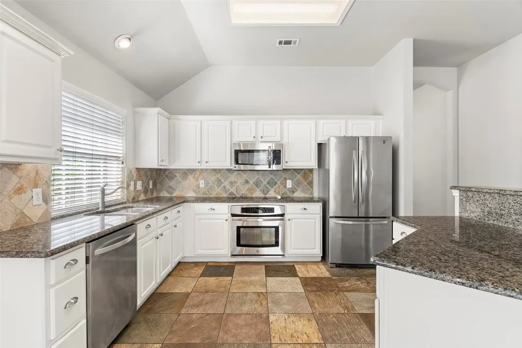 6721 Misty Hollow Drive Plano TX 75024