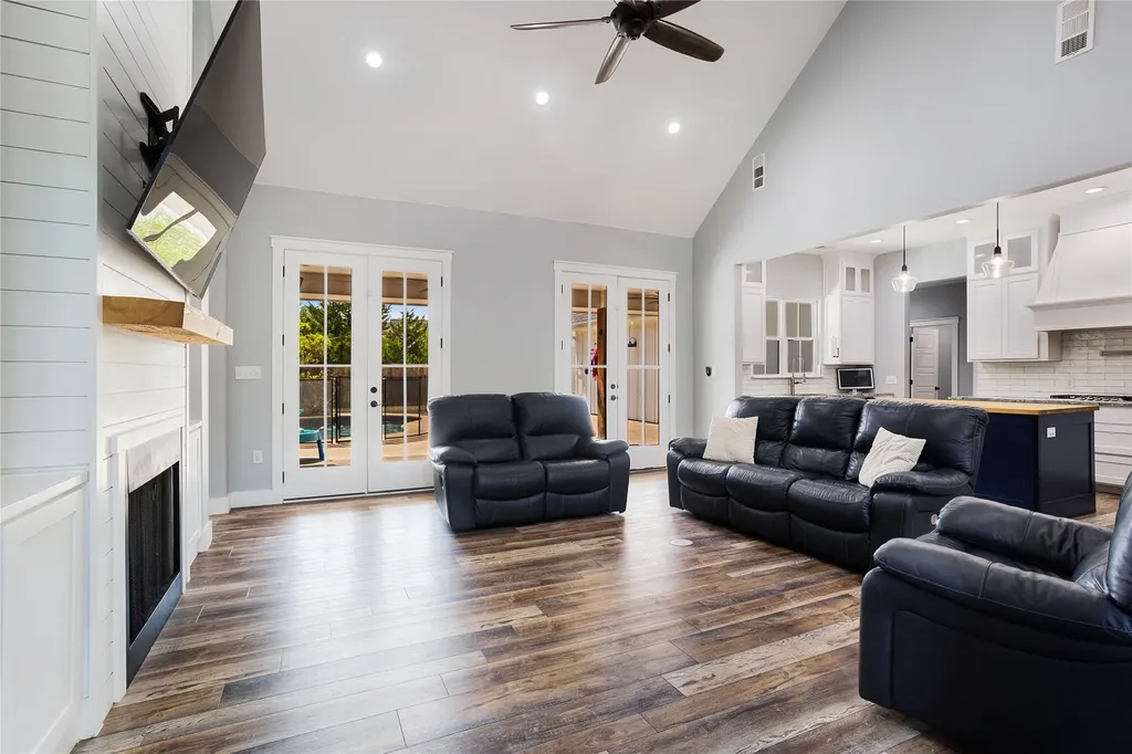303 Cates Road Van Alstyne TX 75495
