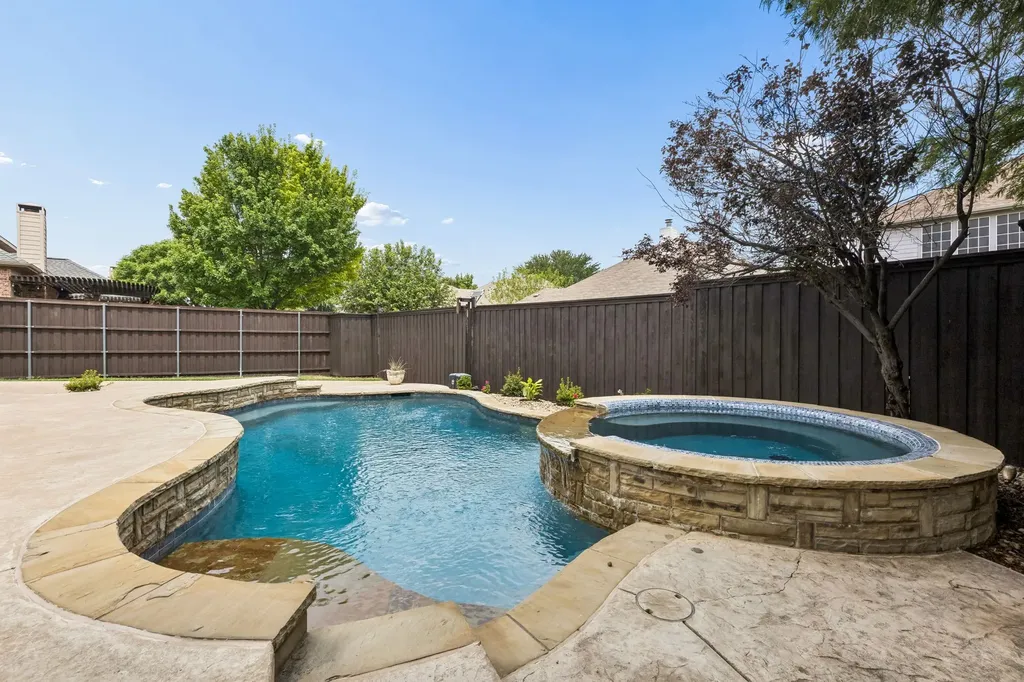 5536 Rock Canyon Road The Colony TX 75056
