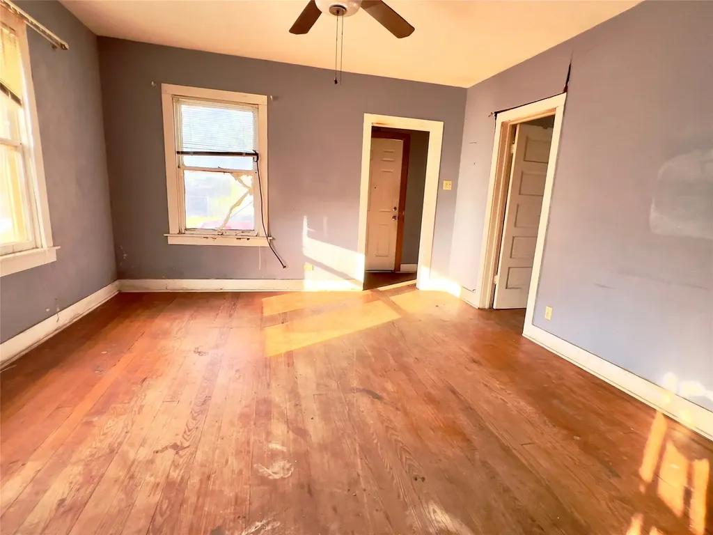 3831 Wilder Street Dallas TX 75215