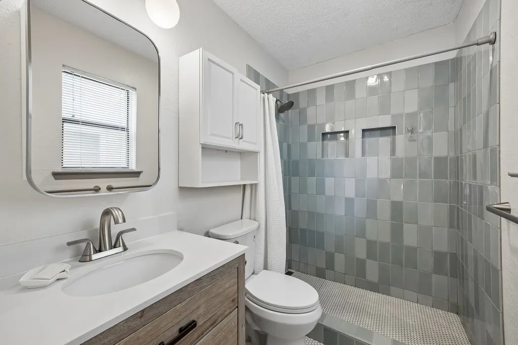 5631 Victor Street Dallas TX 75214
