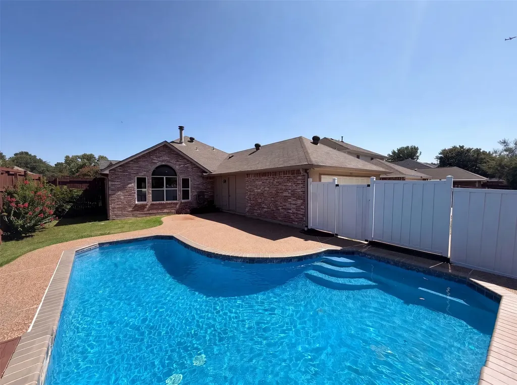 713 Lake Bluff Drive Flower Mound TX 75028