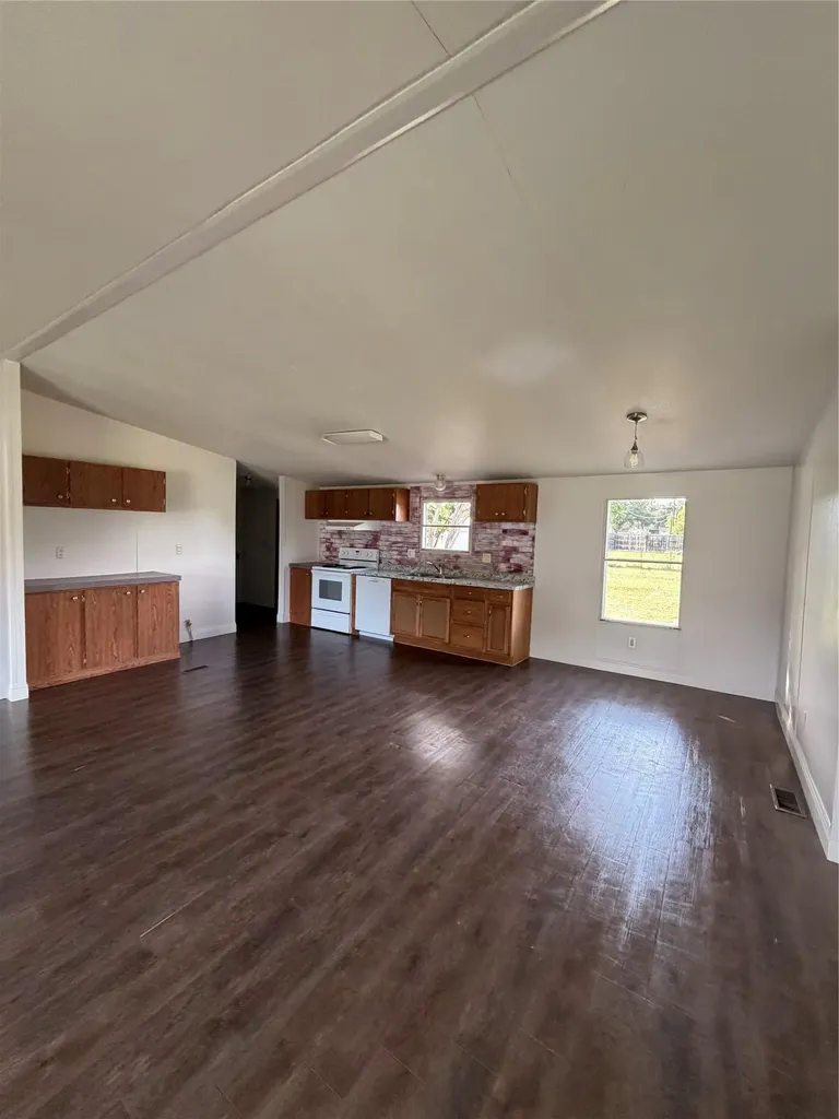 2517 Willow Oak Lane Burleson TX 76028