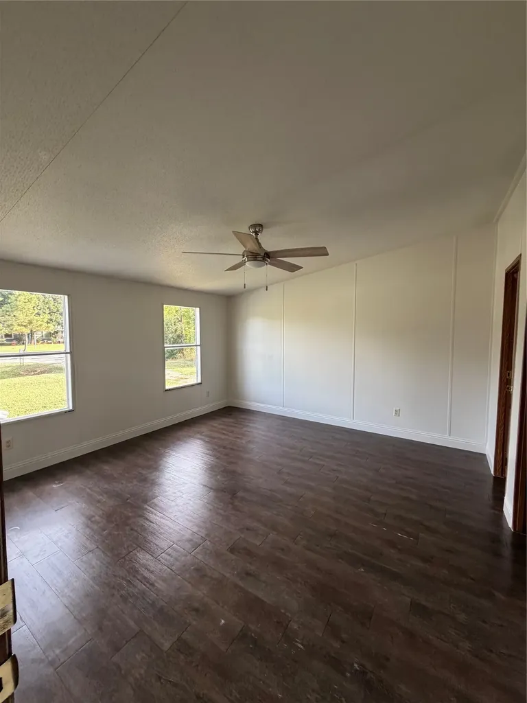 2517 Willow Oak Lane Burleson TX 76028