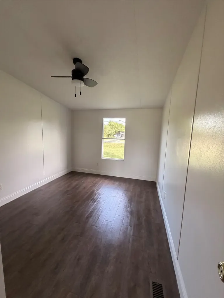 2517 Willow Oak Lane Burleson TX 76028