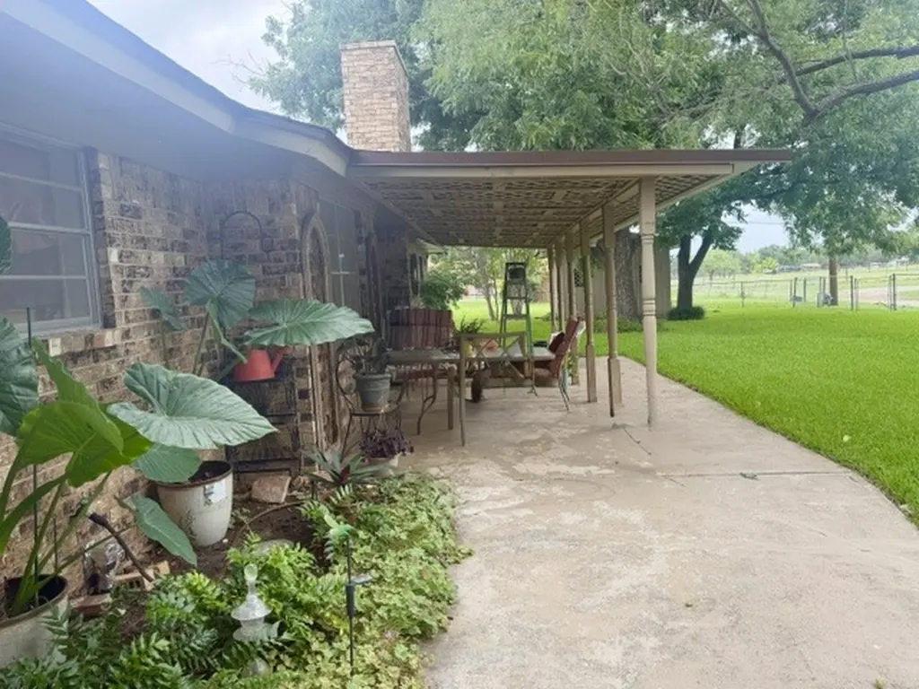 4504 Delwood Drive Brownwood TX 76801