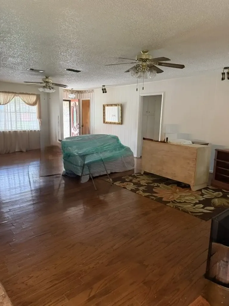 4504 Delwood Drive Brownwood TX 76801