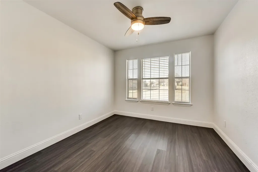 4165 Fryer Street The Colony TX 75056