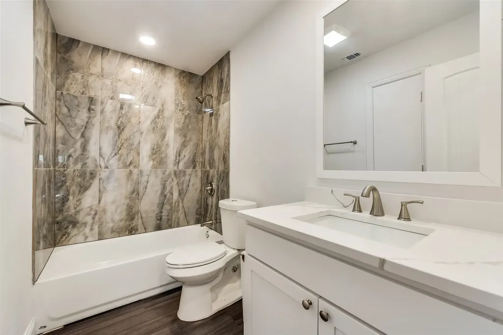 4165 Fryer Street The Colony TX 75056